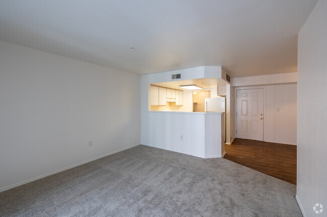 2BR, 1BA - 830SF - Living Room