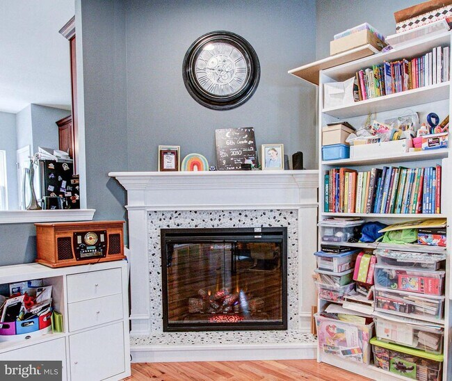 Photo - 109 Master Ave