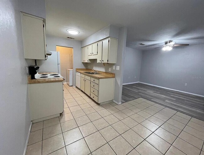 Photo - 2210 SW 70th Terrace