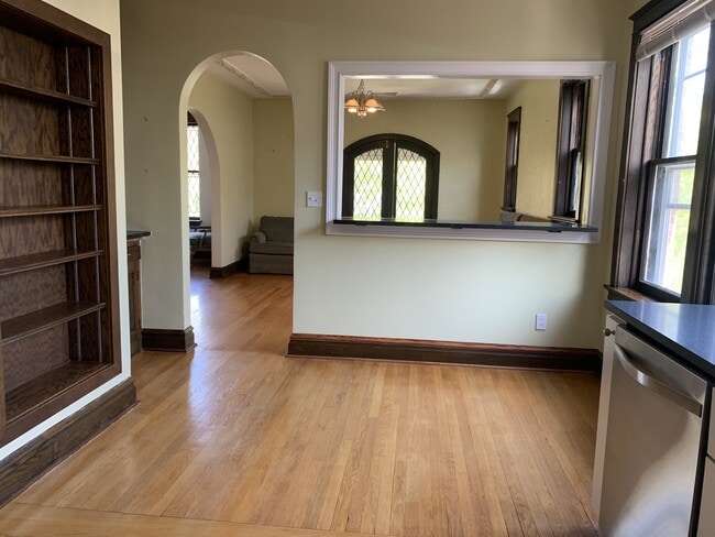 Photo - 7256 Pershing Ave