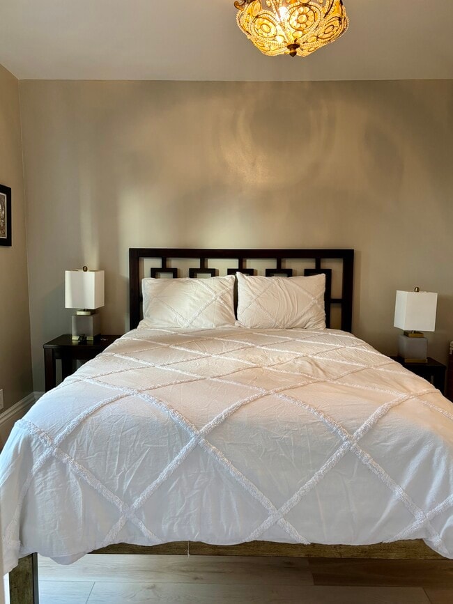 Photo - 79 Coleridge St