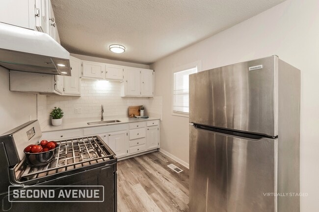 Photo - 5622 Indiana Ave