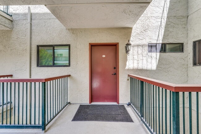 Photo - Large, Comfy 2BR, 2BA Condo with Convenient Location Unit 211