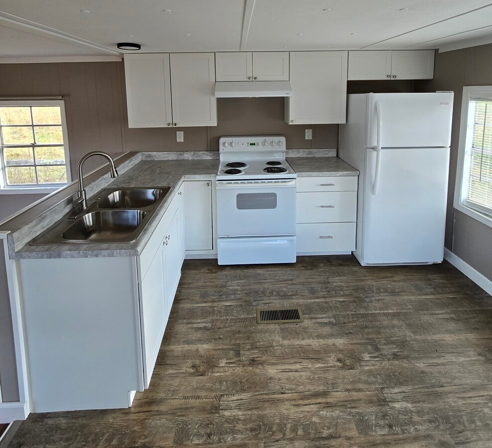 Photo - 54 Haney Park