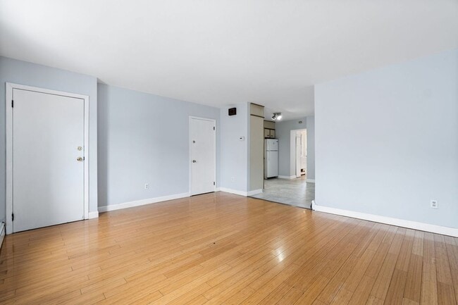 Photo - 120 Grant Ave