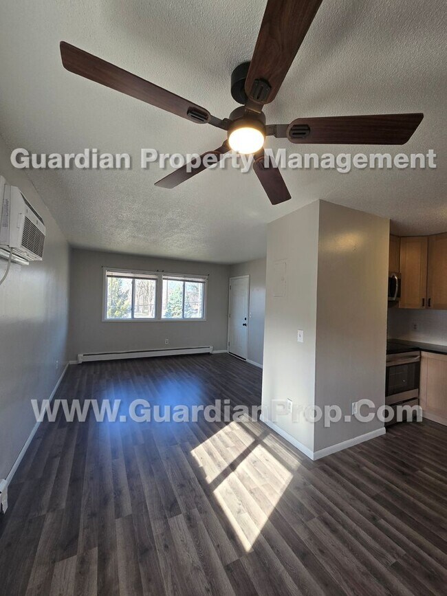 Photo - 2426 County Rd I Unit #4