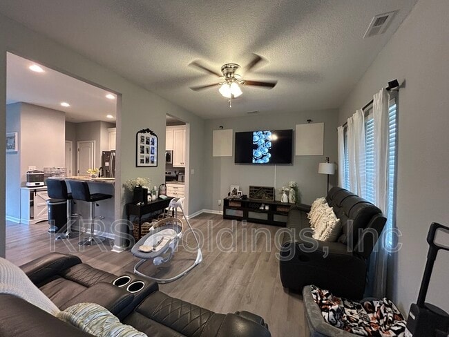 Photo - 170 Tynes St