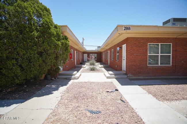 Building Photo - 2866 Grant Unit 6 Rental