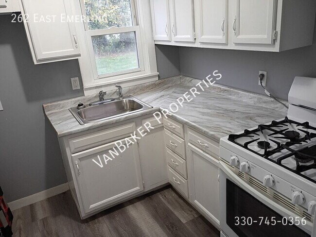 Photo - 262 East Emerling-