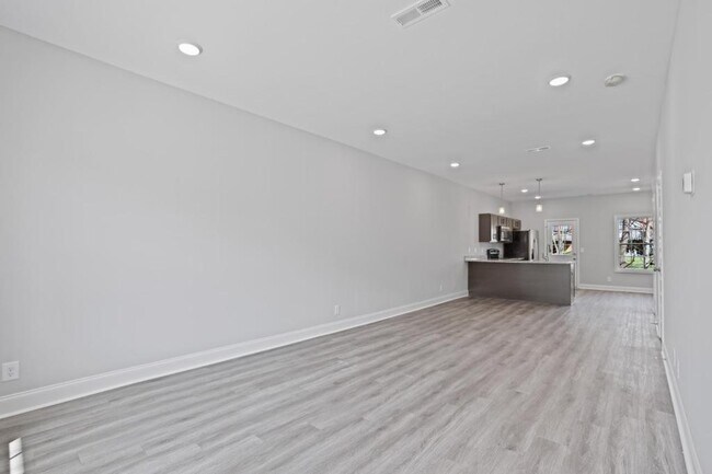 Photo - 1 Highland Bluff Way Clarksville, TN 37040