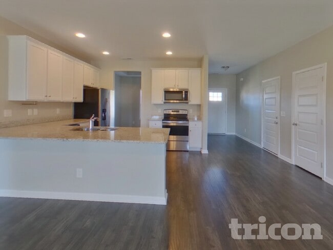 Photo - 1016 Cyril Dr