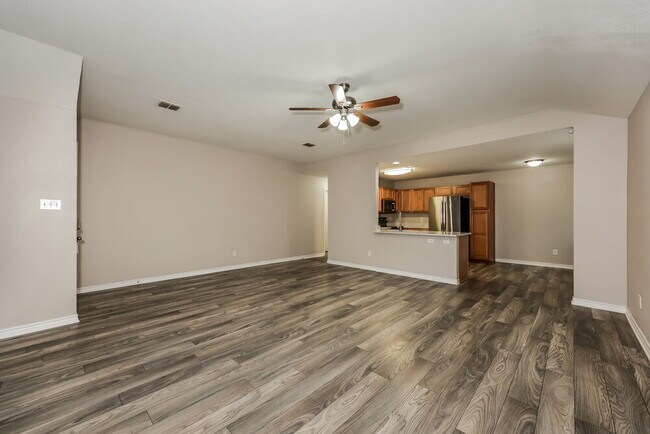 Photo - 1159 Whispering Meadows