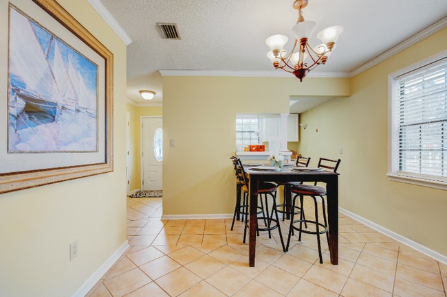 Photo - 6851 King Arthur Dr