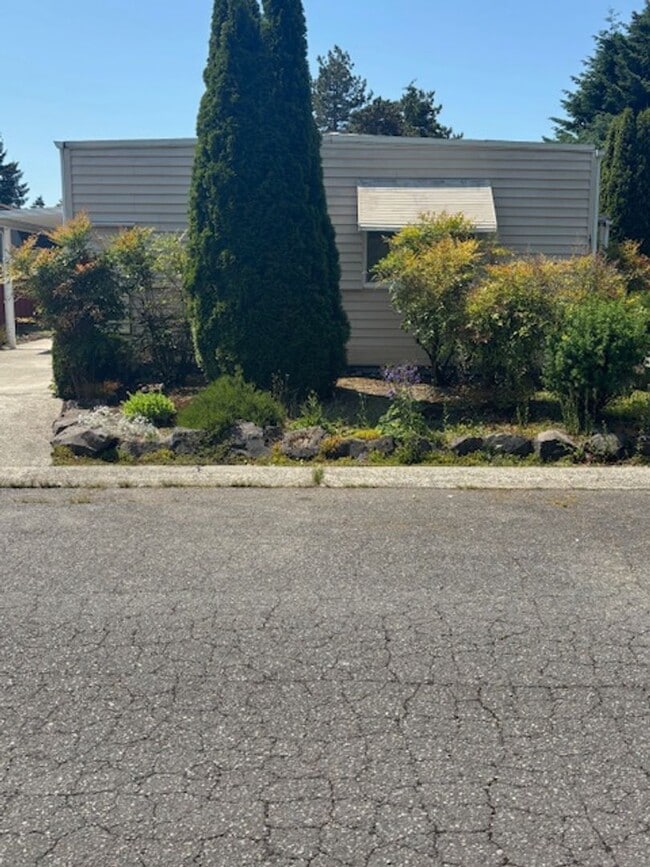 Bothell area Hollyhills location - Bothell area Hollyhills location House