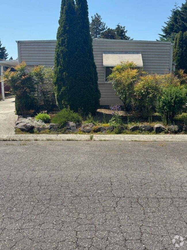 Building Photo - Bothell area Hollyhills location Rental