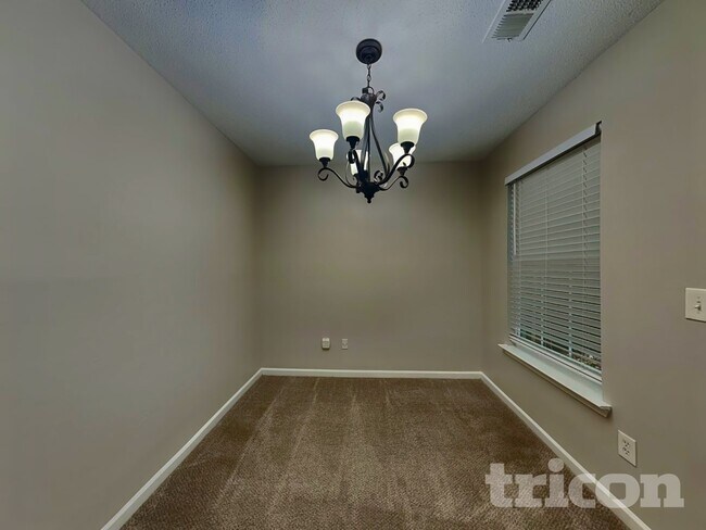 Photo - 205 Lossie Ln