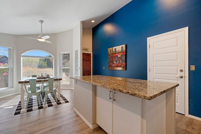 Available Now-3bd, 2b Home near Greenbelt ... - Available Now-3bd, 2b Home near Greenbelt ...