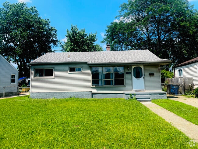 Building Photo - 31524 Hazelwood St Rental