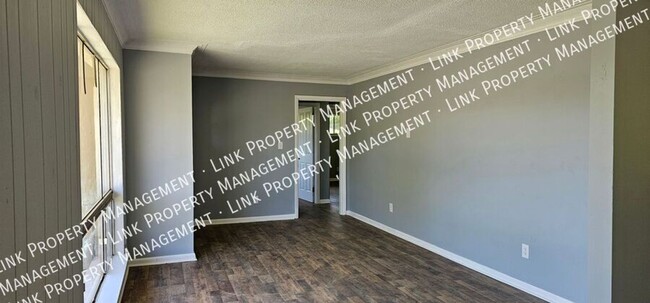 Fresh Painted 3 BR 1.5 BA in Red Bank for ... - Fresh Painted 3 BR 1.5 BA in Red Bank for ... House