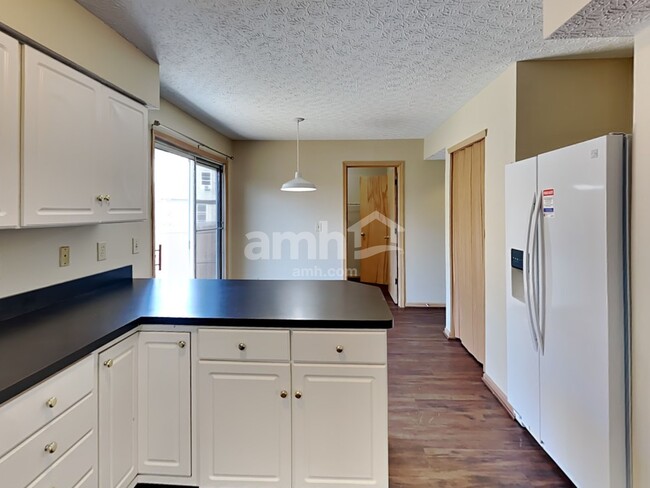 Photo - 3297 Draycott Ct