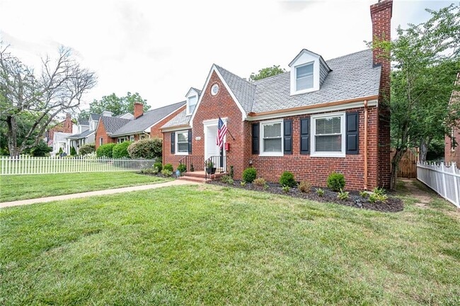 Photo - 4106 Grove Ave