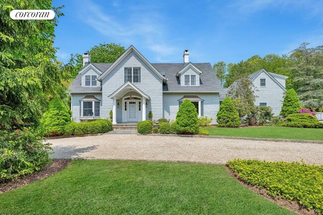 Photo - 35 Toylsome Ln