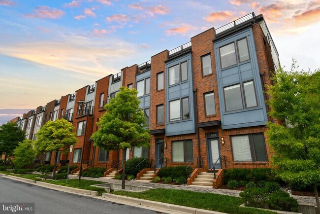 Photo - 16301 Columbus Ave