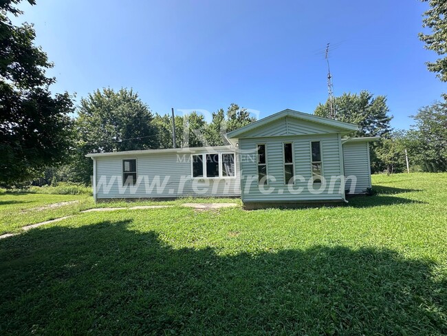 Building Photo - 3684 US Rte