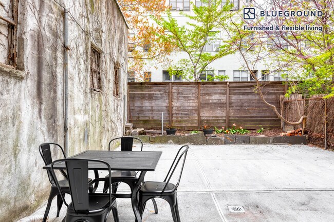 Photo - 472 Smith St Unit FL1-ID795