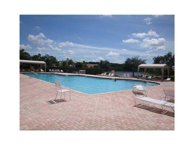 Photo - 920 Savannah Falls Dr