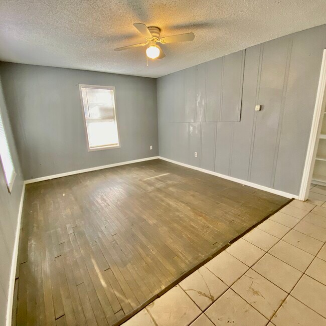 Photo - 2814 Grinnell St