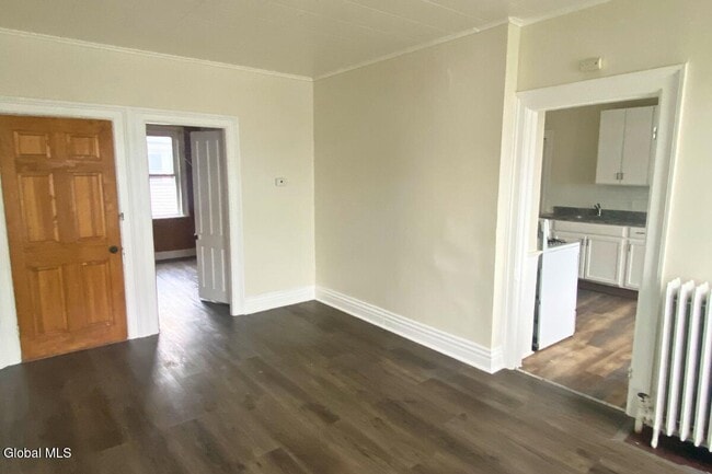 Photo - 163 Paine St