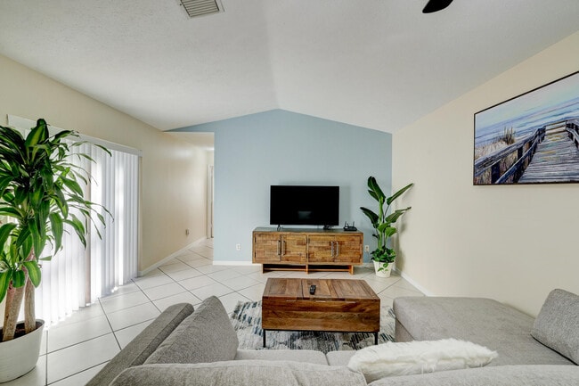 Photo - 2910 SW Port St Lucie Blvd