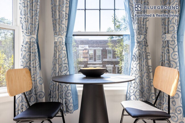 Photo - 35 Queensberry St Unit FL4-ID745