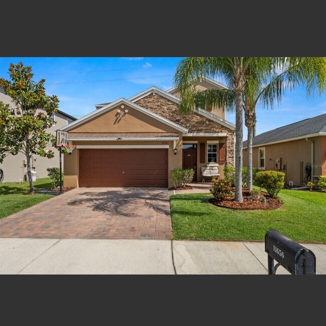 Photo - 11656 Lake Blvd House