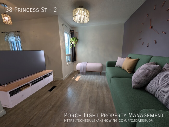 Photo - Cute, Private, 1 Bedroom Apartment with Private Laundry Unité 2