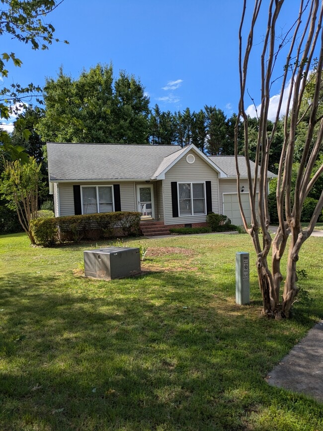 Photo - 4007 Sourgum Ct
