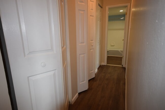 Photo - Penn Tower-907 Unit 907