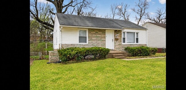 Photo - 8576 Kathlyn Dr