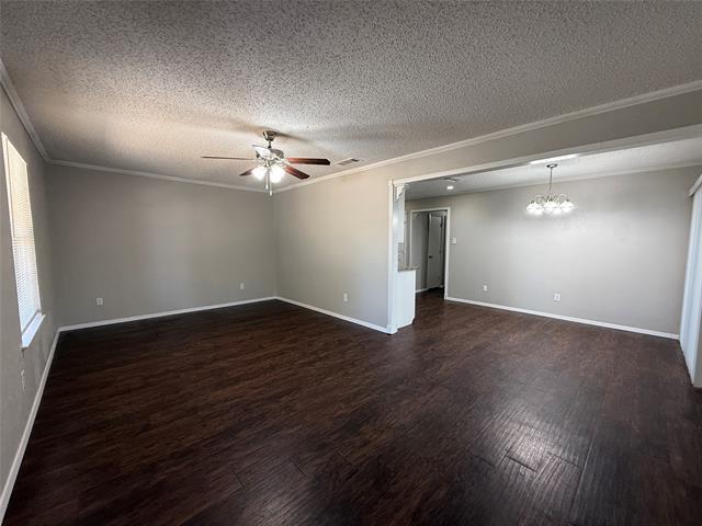 1407 La Fonda Dr