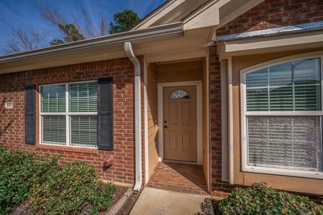 Photo - 1612 Stanley Drive