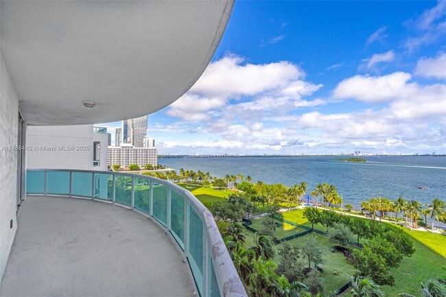 Photo - 1800 N Bayshore Dr Unit 701