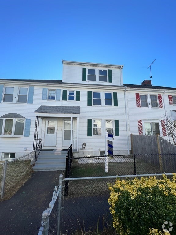 Building Photo - 32 Keyes St Rental
