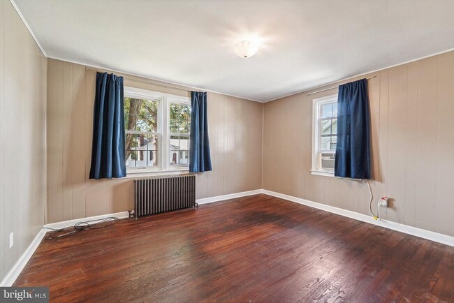 Photo - 204 Glenmore Ave