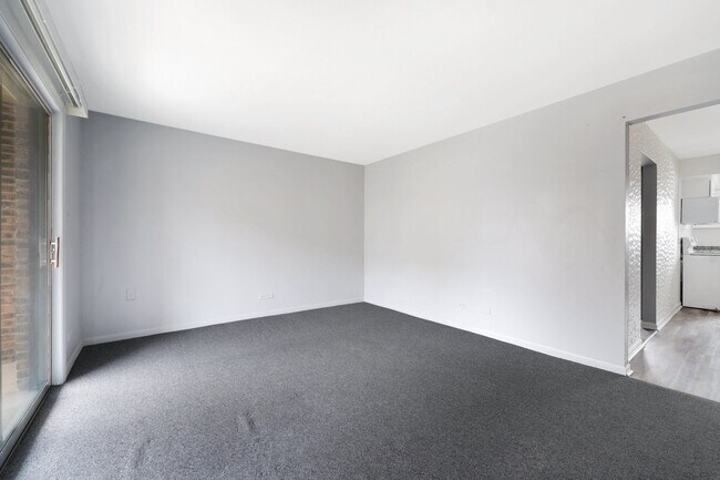 Photo - 12510 Vincennes Rd Unit G