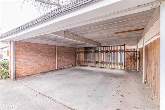 Photo - 3923 Clarke Ave