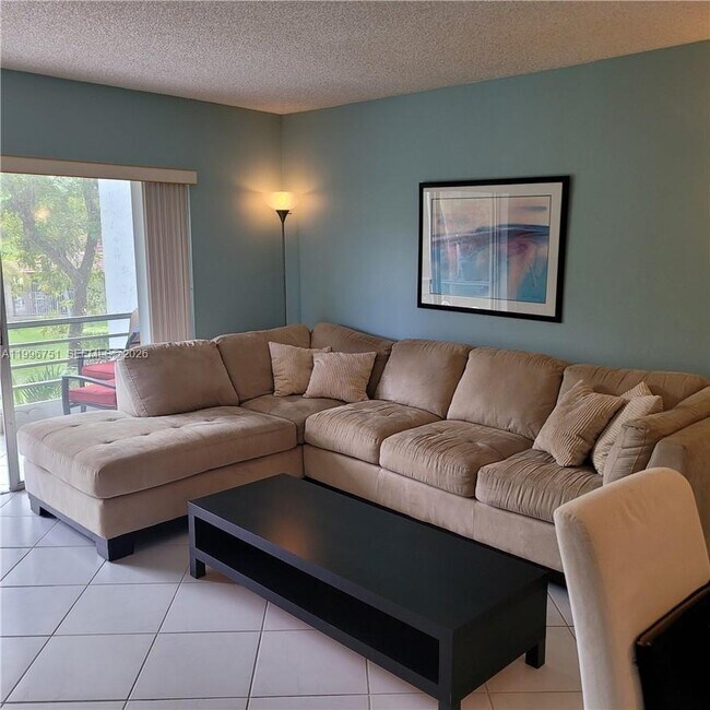 Photo - 3774 Inverrary Blvd Unit 206P