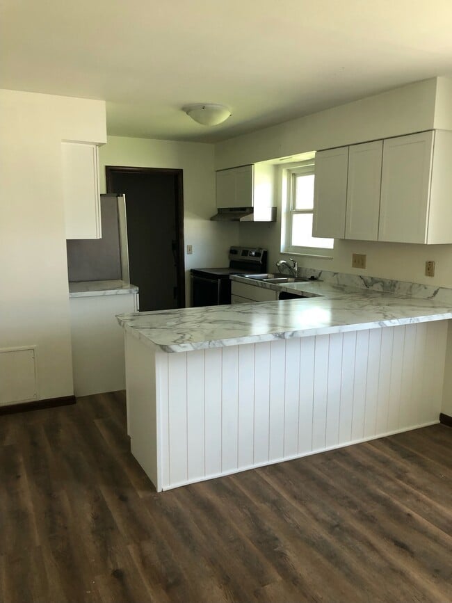 Photo - 4023 Caprice Rd