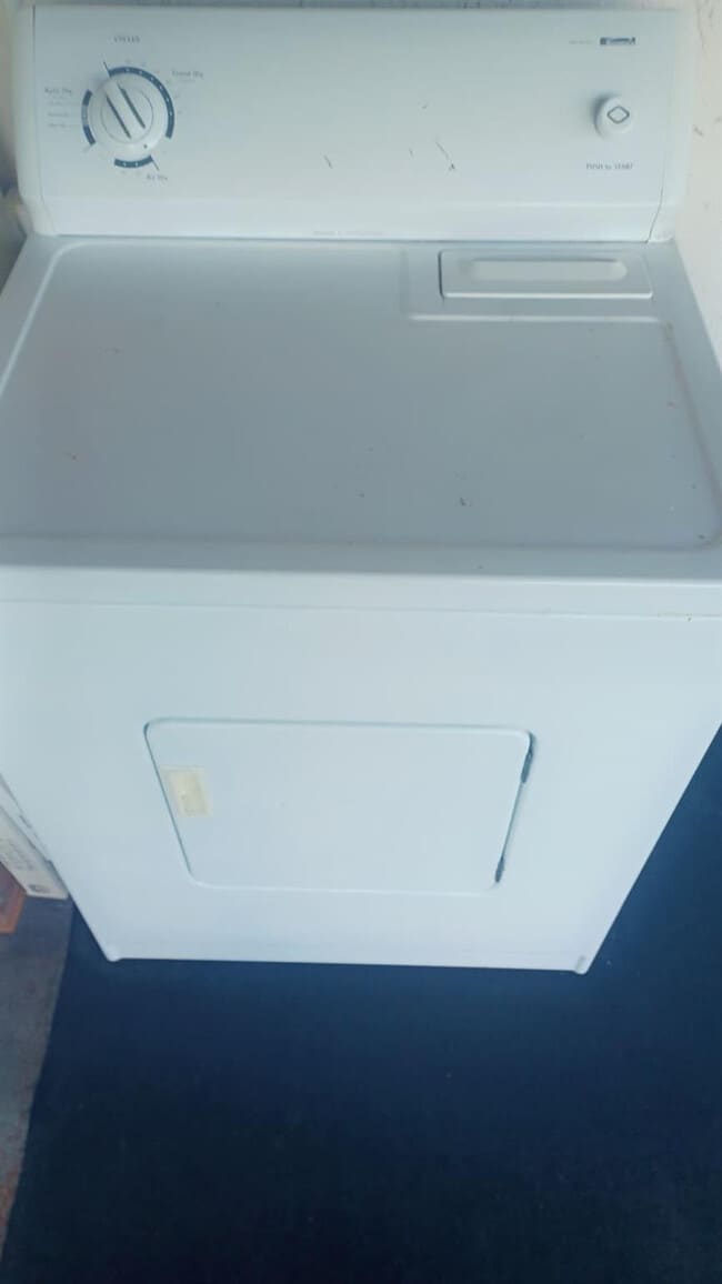 Building Photo - 6301 N University Dr Unit 212