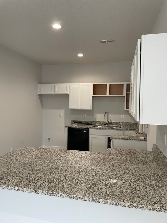 Photo - 5403 N Colburn St Casa